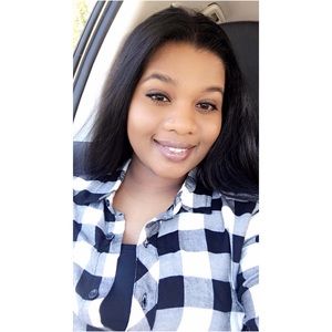 Meet your Posher, Sabina